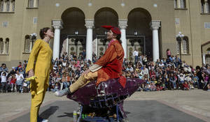 Greece: Theater for children plays againt racism in Athens