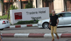 Burma: Explosion injures American guest at Traders Hotel in Yangon
